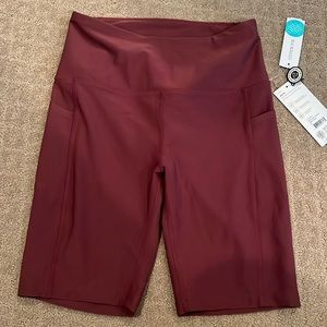 NWT MPG Sport shorts size medium purplish pink color